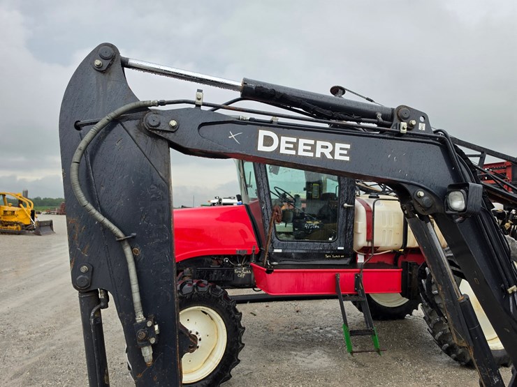 2020-deere-35g-image-3