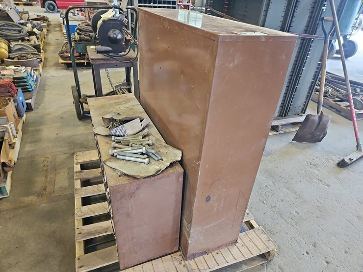 bolt-bins-with-contents,-image-3