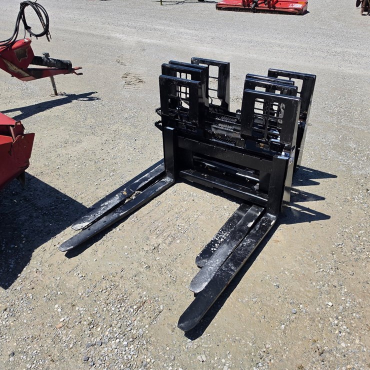 #205402 • New WT Pallet Forks