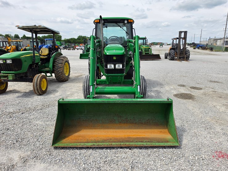 2007-john-deere-6415-image-2