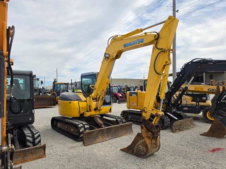 2004-komatsu-pc78mr-6-image-27