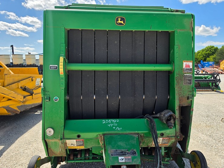 2003-john-deere-567-image-3