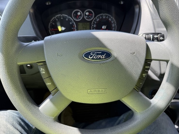 2012-ford-transit-connect-image-25