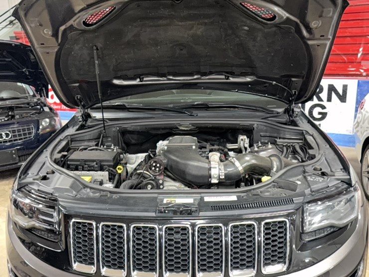 2014-jeep-grand-cherokee-image-12