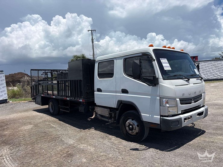 2015-mitsubishi-fuso-fec72w-image-2