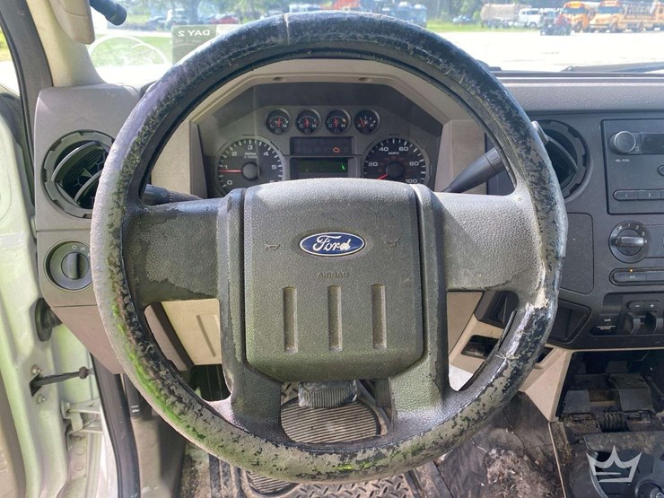 2008-ford-f-350-knapheide-kuv-enclosed-service-truck-image-23
