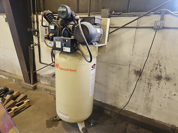 ingersoll-rand-80-gallon-air-compressor-image-1