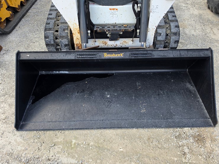 2016-bobcat-t595-image-3