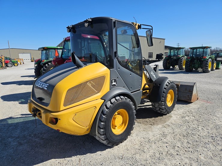 2013-deere-204k-image-8