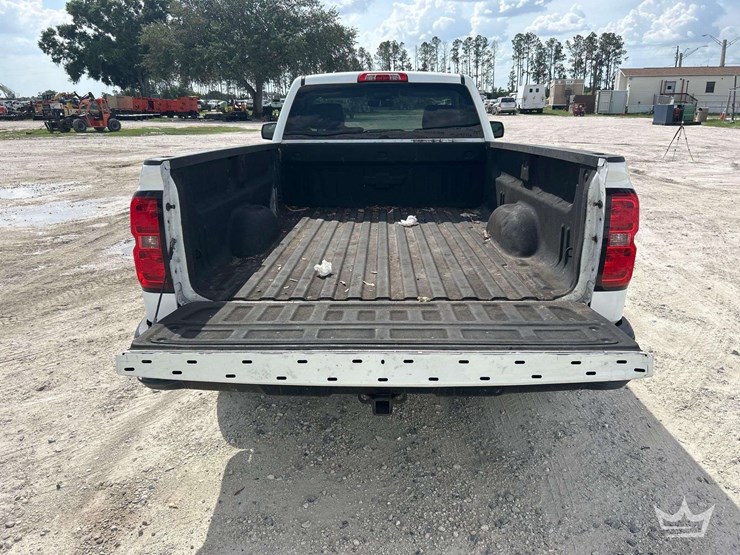2016-chevrolet-silverado-1500-image-18