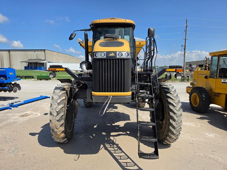 #205941-•-2014-agco-rg1300-spreader-image-2