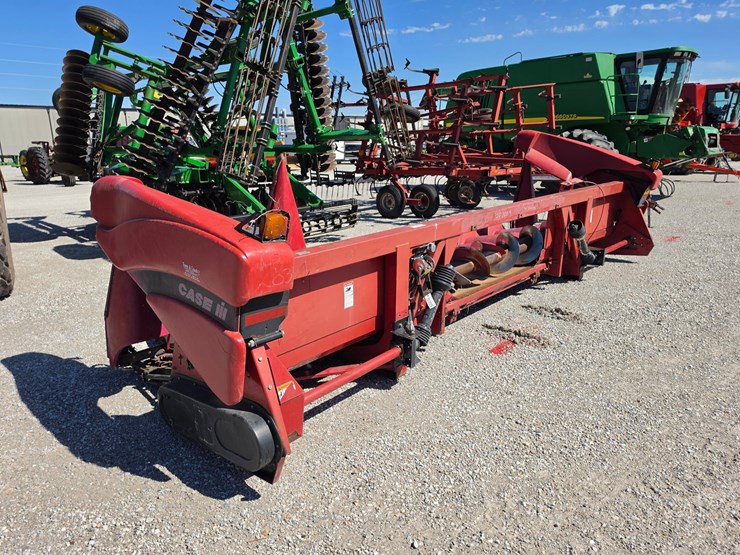2010-case-ih-2208-image-9
