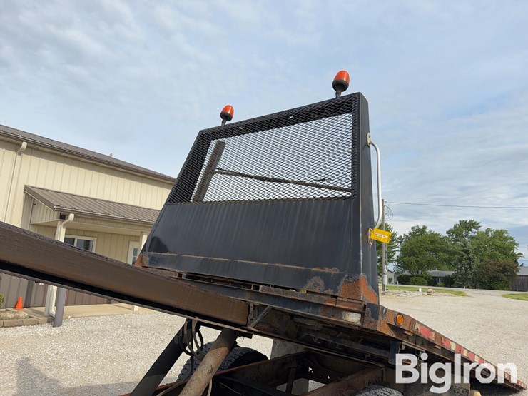 2007-international-durastar-4300-image-11