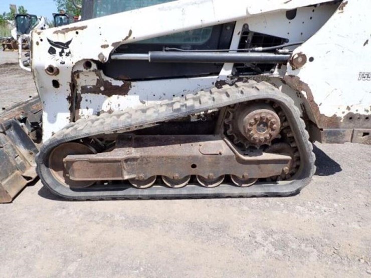 2015-bobcat-t550-image-30