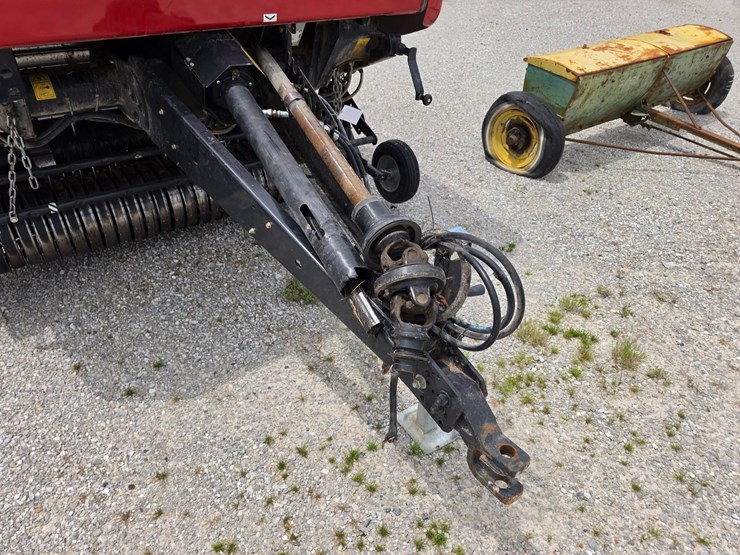 2014-case-ih-rb465-image-2
