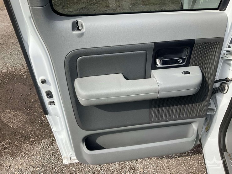 2006-ford-f150-image-19