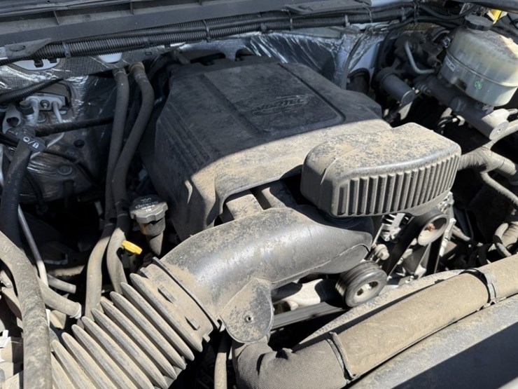 2016-gmc-sierra-2500-image-11