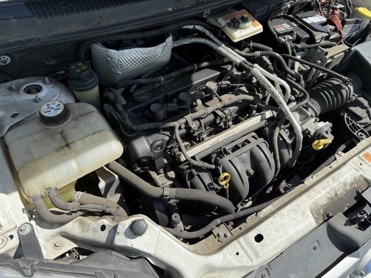 2012-ford-transit-connect-image-10