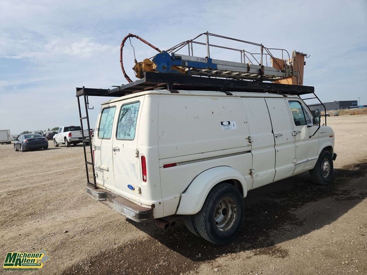 1990-ford-e350-image-3