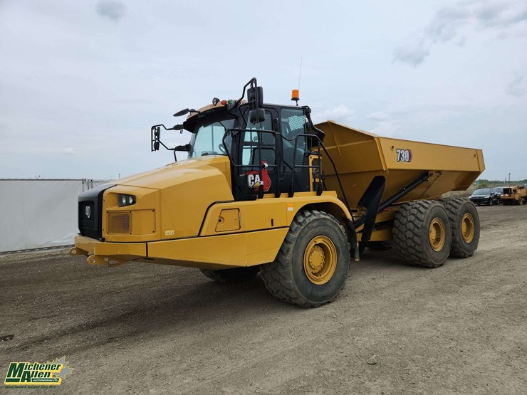 2022-caterpillar-730-image-1