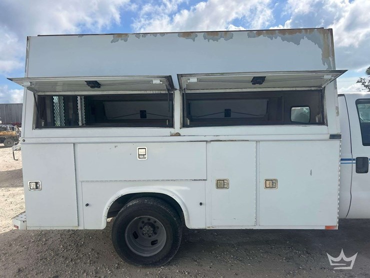 2008-ford-f-350-knapheide-kuv-enclosed-service-truck-image-22