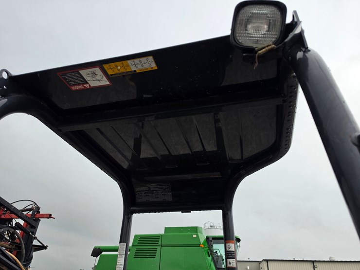 2020-deere-35g-image-7