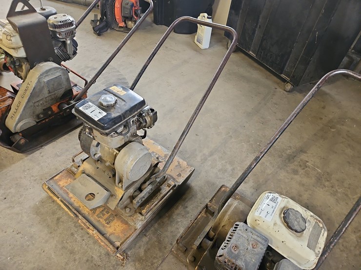 wacker-plate-compactor-image-1