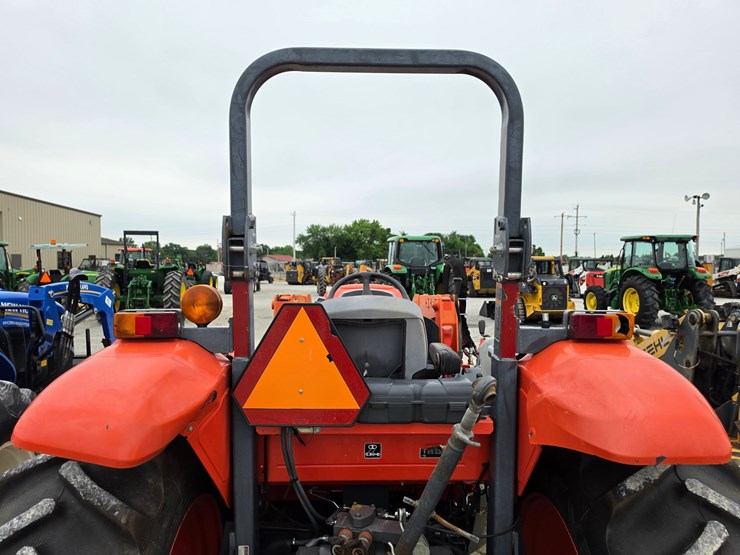 2017-kubota-m5-091-image-17