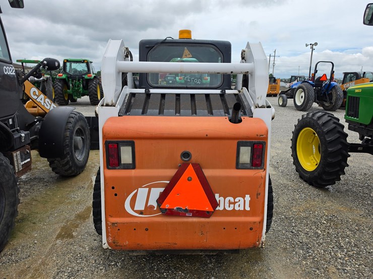 2002-bobcat-773g-image-16