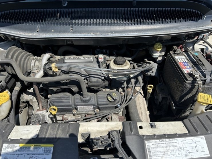 2006-dodge-grand-caravan-image-32