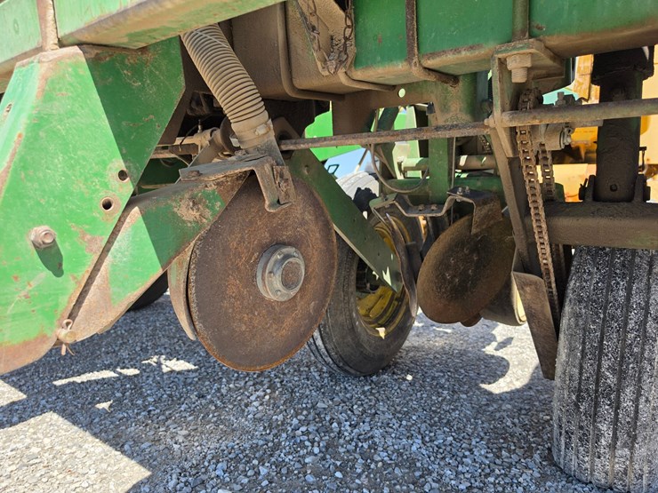 1993-john-deere-7200-image-4