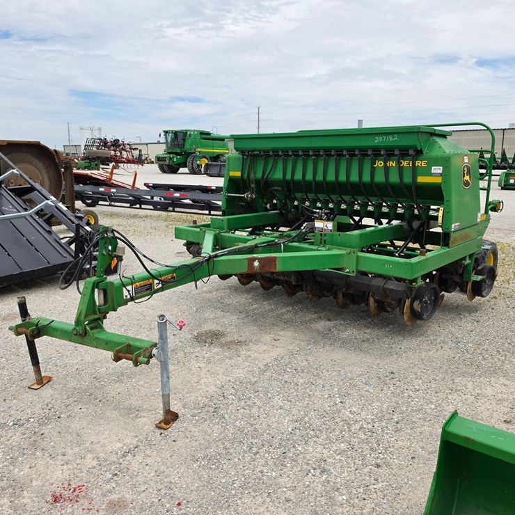 2009 JOHN DEERE 1590