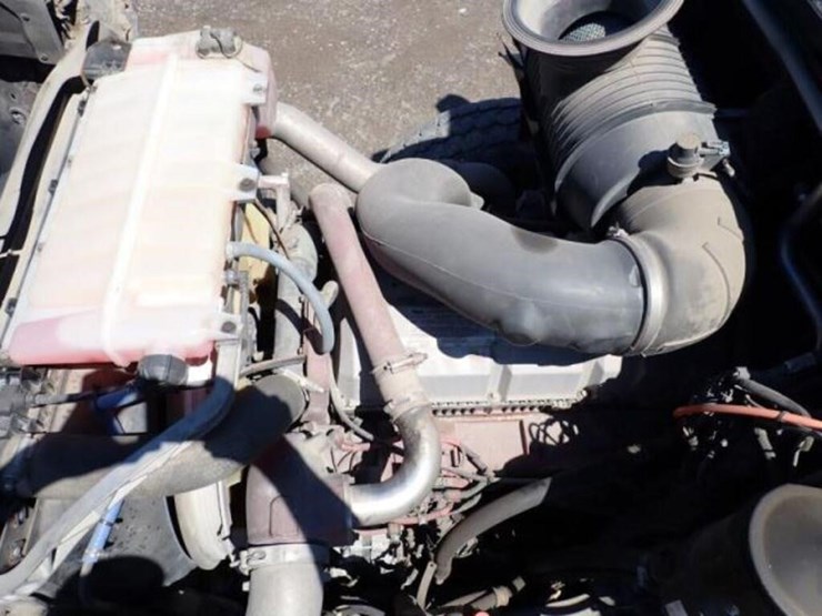 2015-mack-granite-gu813-image-31