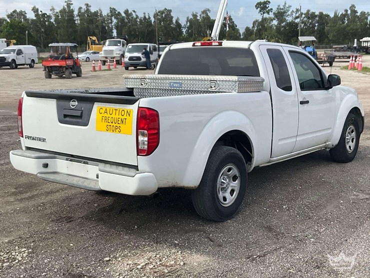 2018-nissan-frontier-image-3