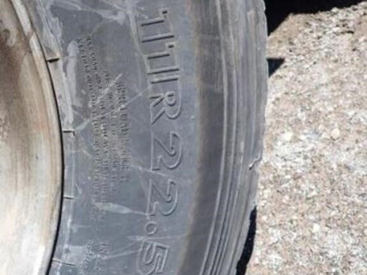 2015-mack-granite-gu813-image-58