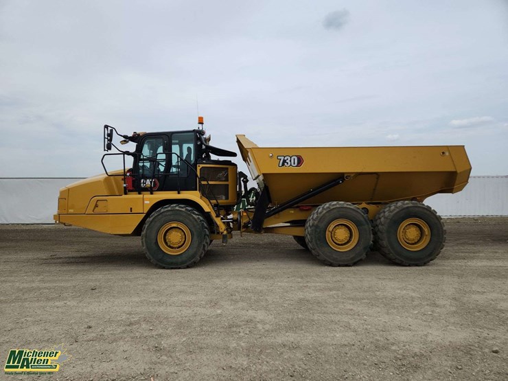 2022-caterpillar-730-image-2