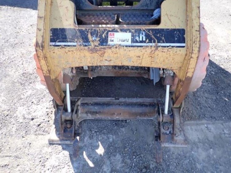 2006-caterpillar-216b-image-19