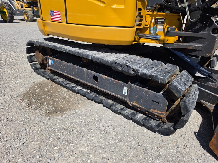 2018-deere-85g-image-7