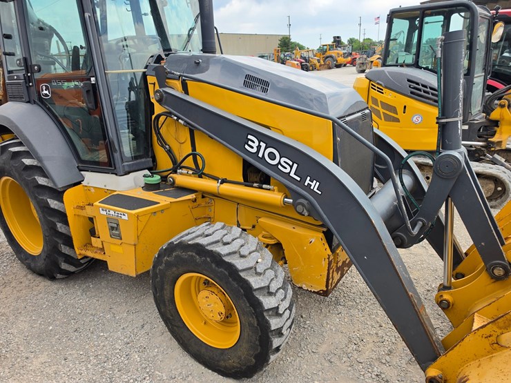 2016-deere-310sl-hl-image-24