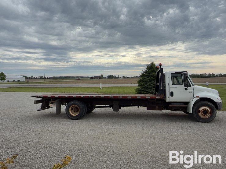 2007-international-durastar-4300-image-4