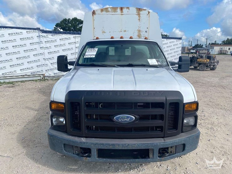 2008-ford-f-350-knapheide-kuv-enclosed-service-truck-image-29
