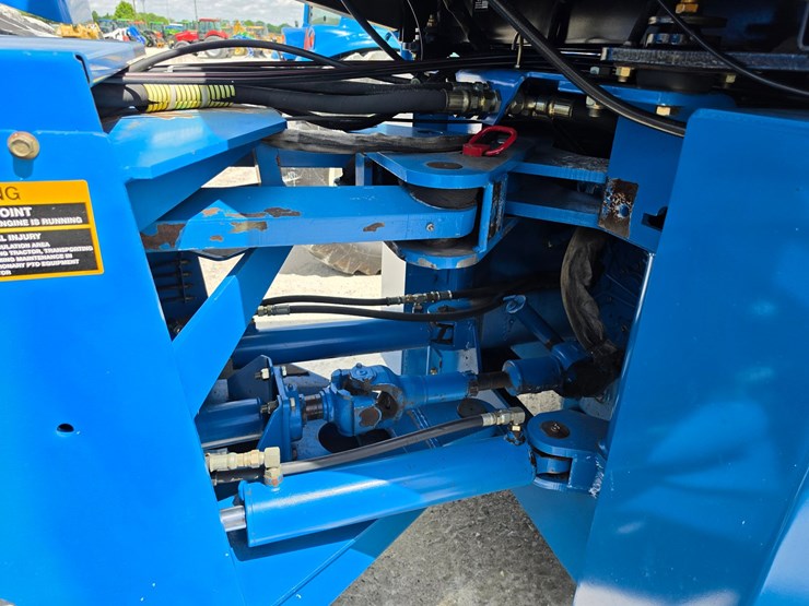 2000-new-holland-9384-image-6