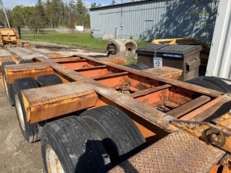 2010-eager-beaver-50gsl/3-50-ton-quad/a-lowboy-112-image-18