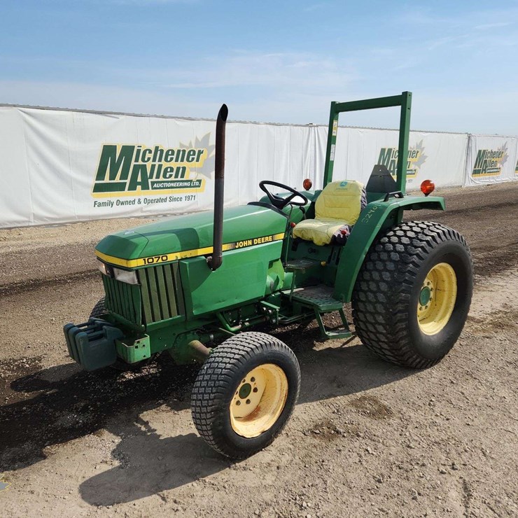 1994 JOHN DEERE 1070