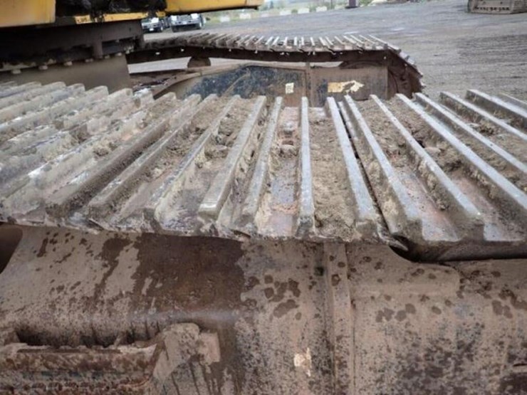 2010-deere-270d-lc-image-56