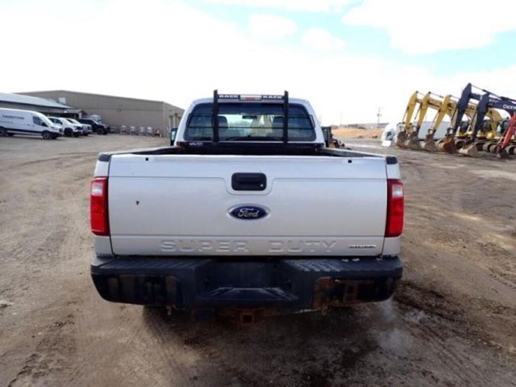 2013-ford-f250-xl-image-6