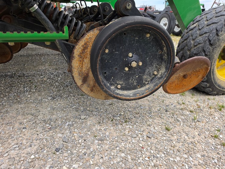 2009-john-deere-1590-image-7