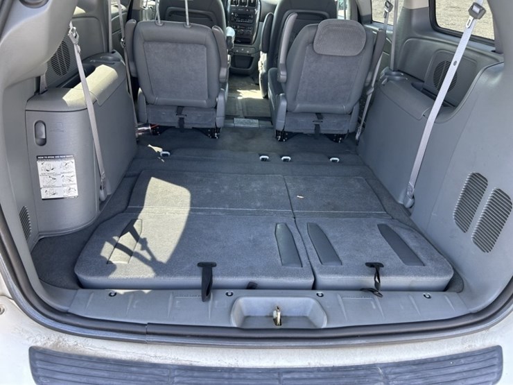 2006-dodge-grand-caravan-image-37