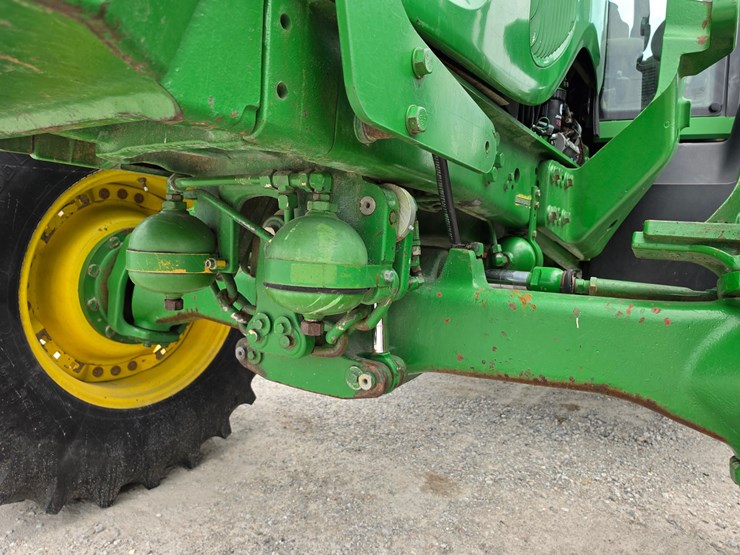 2003-john-deere-7520-image-3