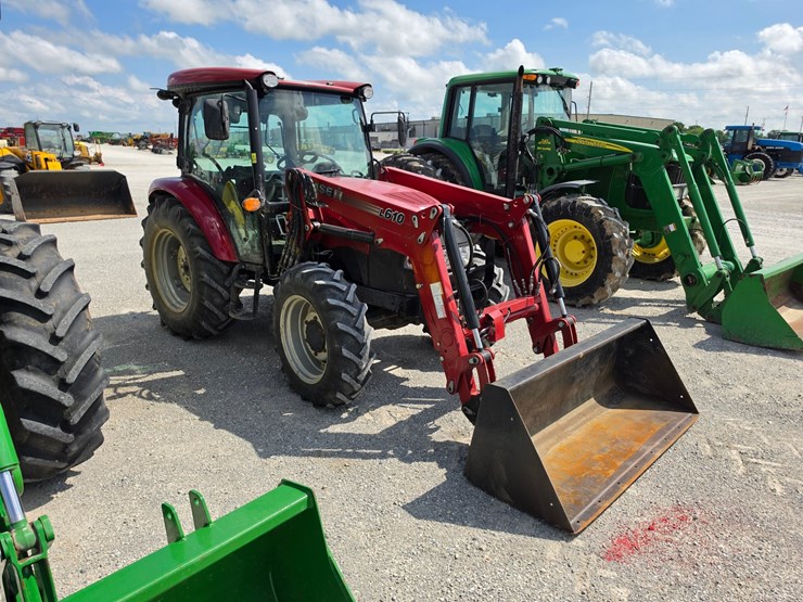 2022-case-ih-farmall-75a-image-26